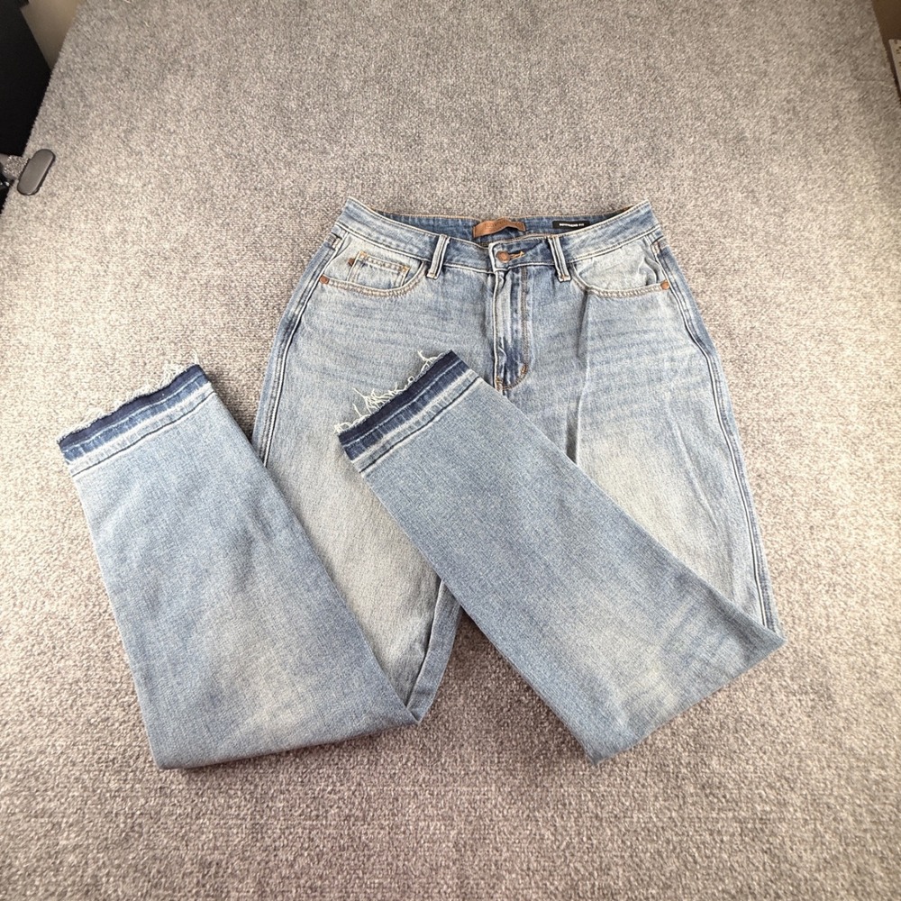 Judy Blue Boyfriend Fit Released Raw Hem Jeans Medium Wash Size 11/30 1152